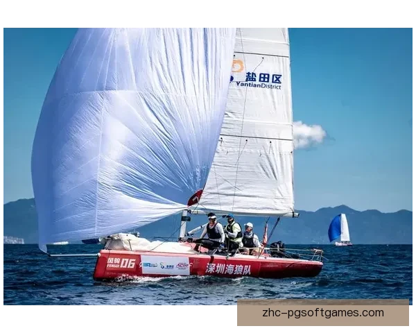 帆船公开赛：挑战风浪，争夺荣耀