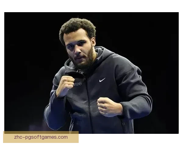 拳击赛事预测:探讨未来拳坛巨星,谁将成为下一个传奇? 拳击赛事预测:探讨未来拳坛巨星,谁将成为下一个传奇?