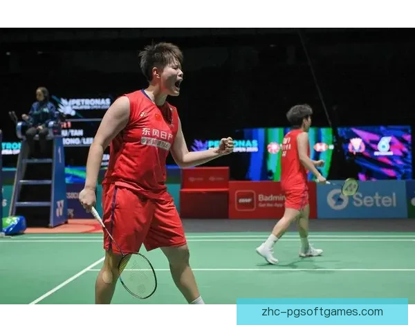 全新精彩羽毛球比赛实况直击报道