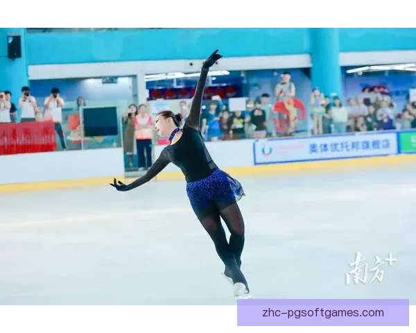 冰上风云：滑冰公开赛掀起激情狂潮