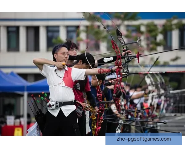 射箭邀请赛：瞄准冠军之路