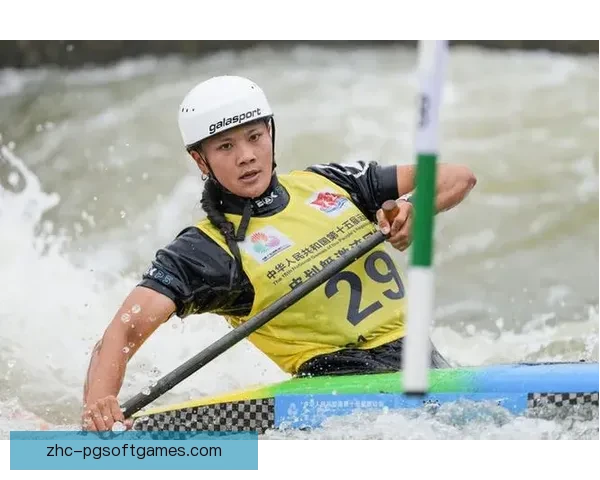 挑战极限！皮划艇杯赛之巅